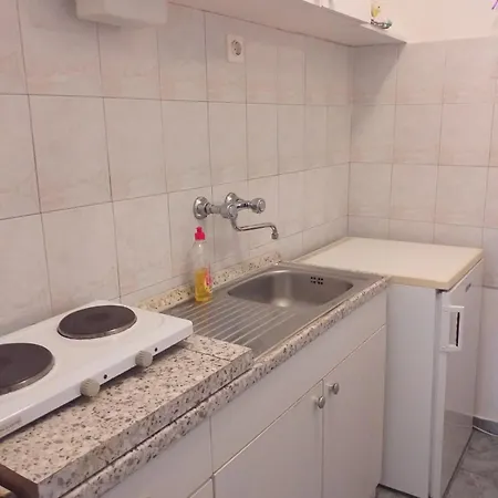Antica * Komiza