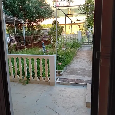Antica בית הארחה 3*